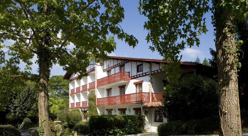 Hotel Argi Eder Aïnhoa Exteriör bild
